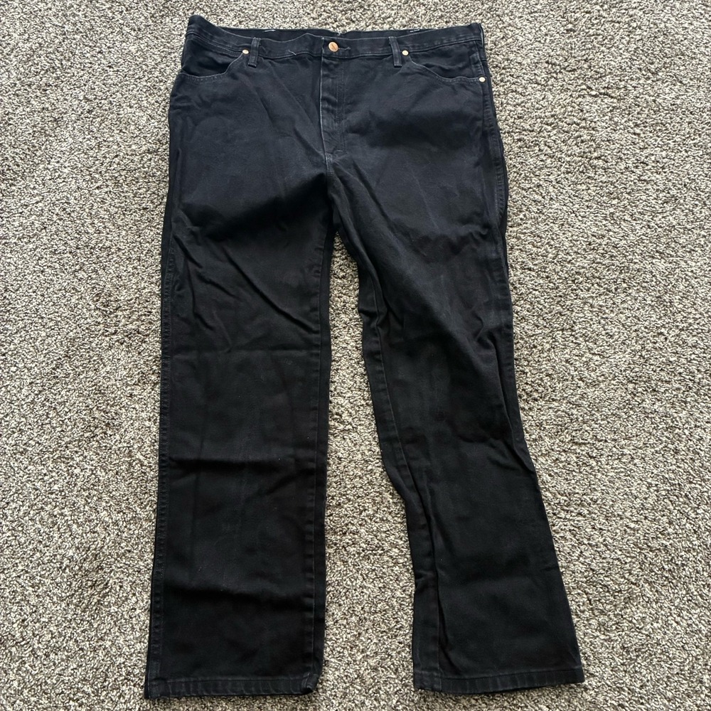 Wrangler Men's 42x30 Faded Black Denim Jeans Relaxed Fit